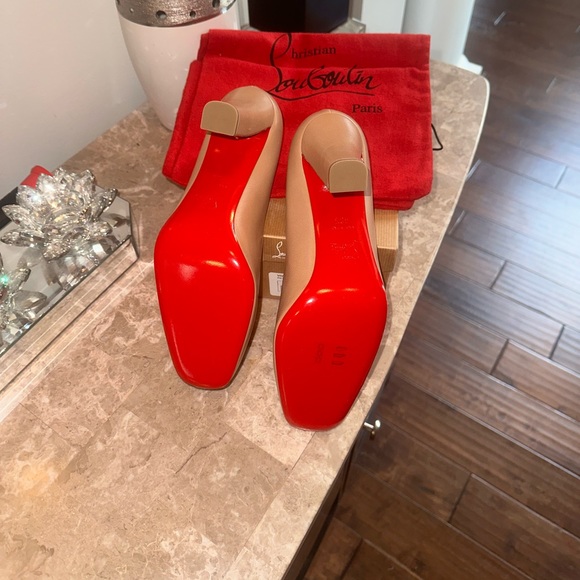 🔥🔥🔥Authentic Christian Louboutin Viva Pump 85 Nude Size 10.5 - Picture 14 of 16